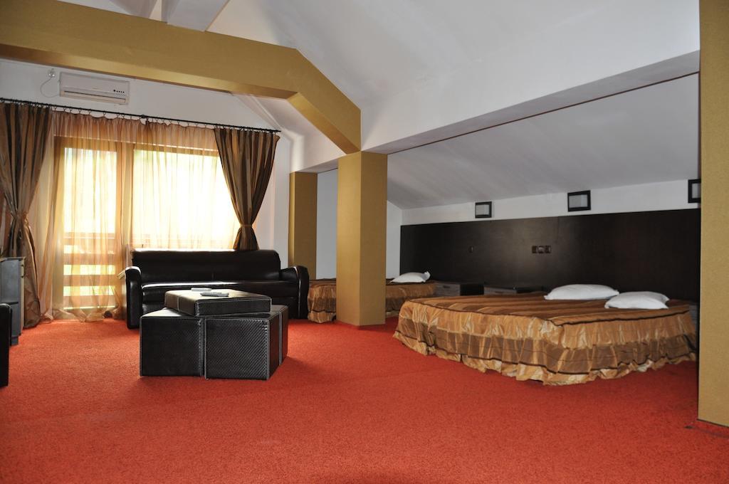 Pensiunea Valahia Brezoi Chambre photo