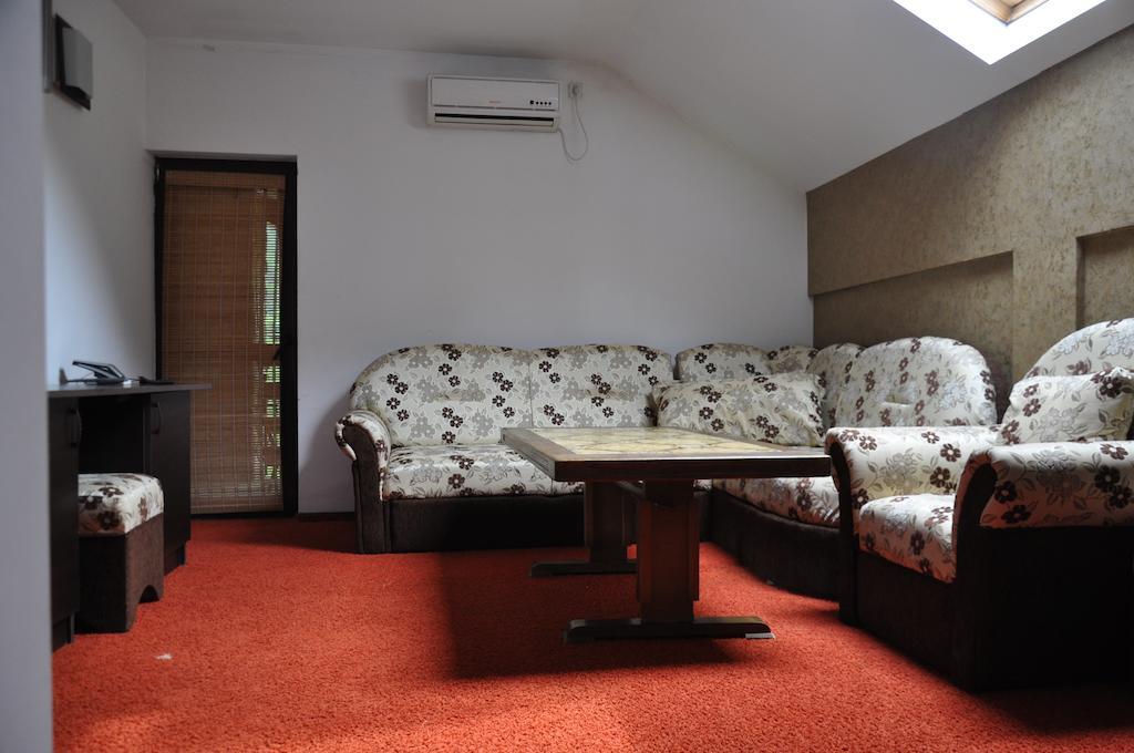 Pensiunea Valahia Brezoi Chambre photo